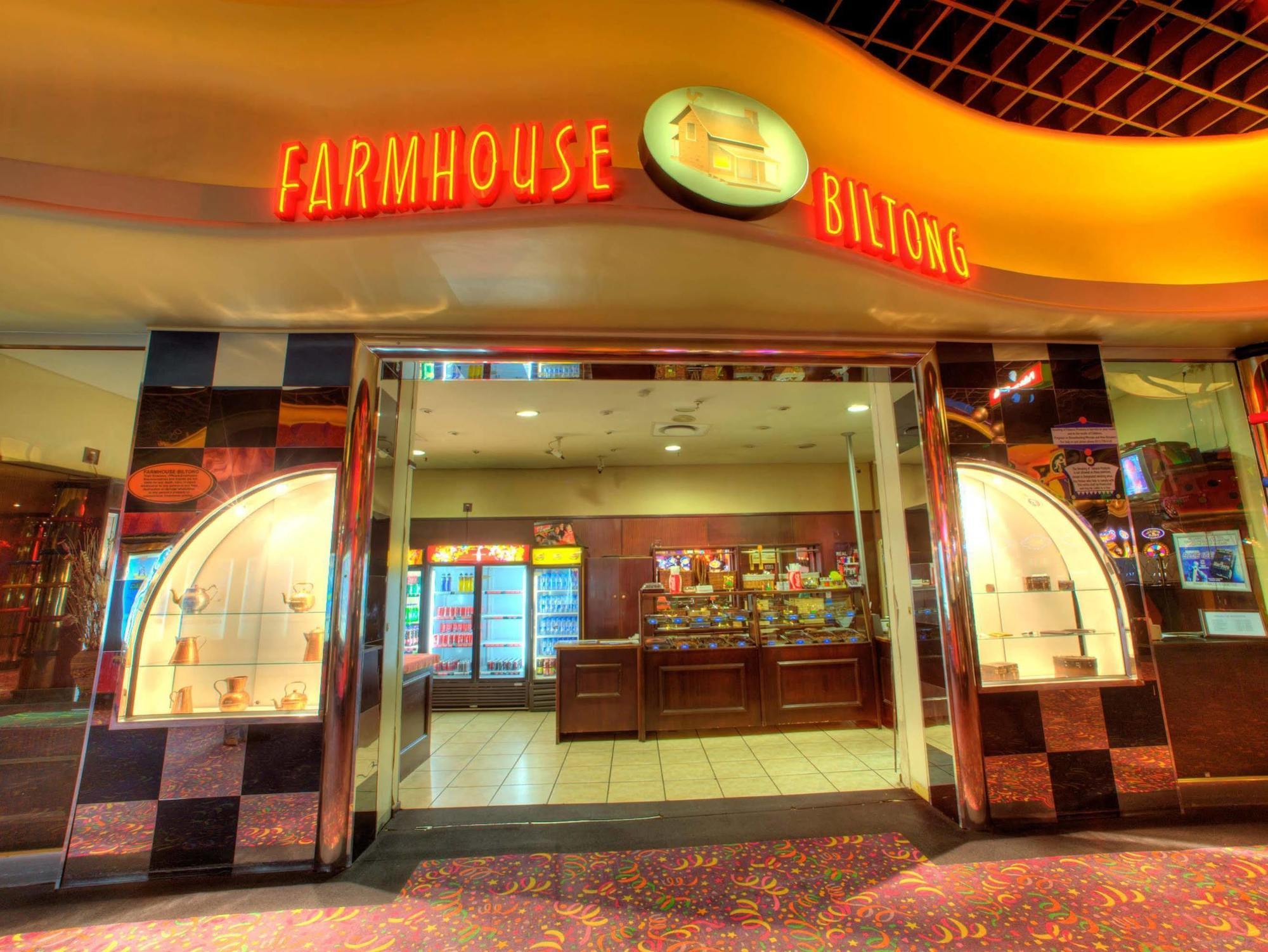 Carnival City Hotel Brakpan Exterior photo